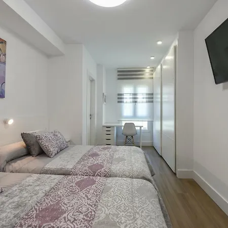 Lujo Playa Lasiesta3 Apartment